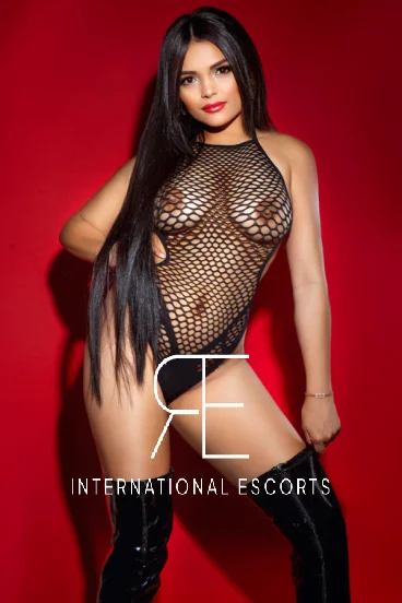 A profile picture of a sexy London escort named Dulce