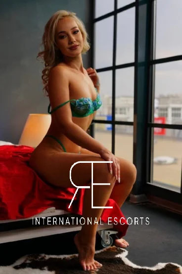 A profile picture of a sexy London escort named Gala