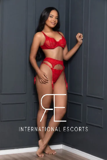 A profile picture of a sexy London escort named Cameo