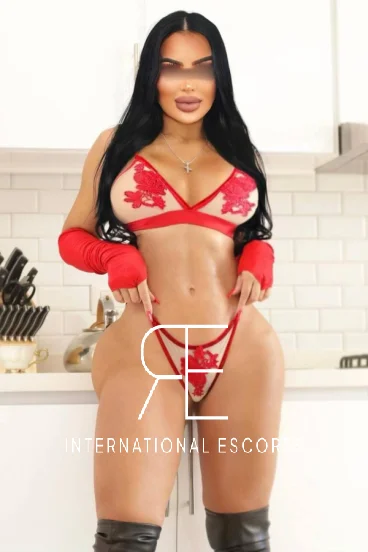 A profile picture of a sexy London escort named Cece